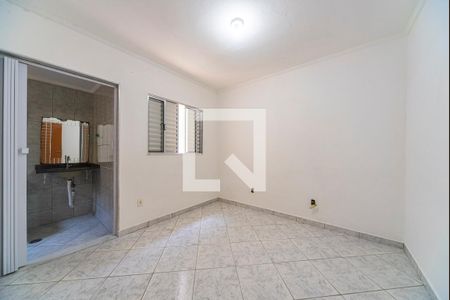 Quarto 2 de casa para alugar com 2 quartos, 120m² em Vila Palmares, Santo André