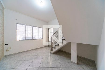 Sala de casa para alugar com 2 quartos, 120m² em Vila Palmares, Santo André