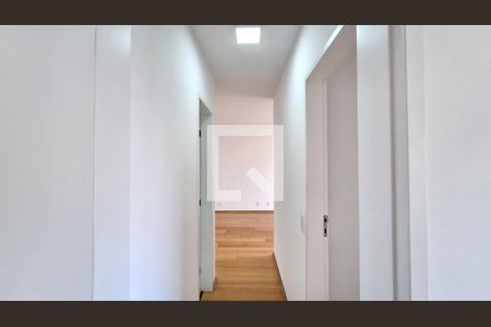 Corredor de apartamento à venda com 2 quartos, 75m² em Pompeia, São Paulo