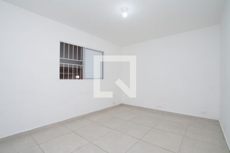 Quarto de casa para alugar com 1 quarto, 50m² em Vila Galvão, Guarulhos