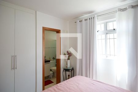 Apartamento à venda com 3 quartos, 80m² em Sagrada Família, Belo Horizonte