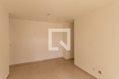 Sala de apartamento à venda com 2 quartos, 65m² em Vila Paulo Silas, São Paulo