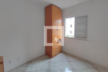 Quarto 1 de apartamento à venda com 3 quartos, 70m² em Jardim Garcia, Campinas