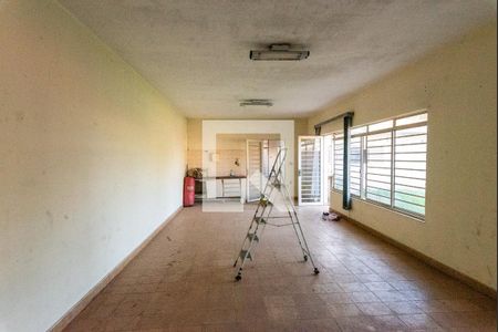 Sala 1 de casa à venda com 8 quartos, 943m² em Vila Santa Odila, Campinas