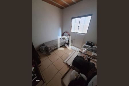 Quarto de casa à venda com 3 quartos, 160m² em São João Batista, Belo Horizonte