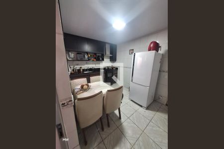 Cozinha de casa à venda com 3 quartos, 160m² em São João Batista, Belo Horizonte