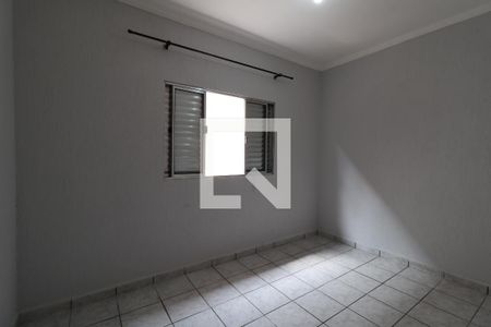 Casa da Frente - Quarto de casa para alugar com 2 quartos, 230m² em Vila Alto de Santo Andre, Santo André