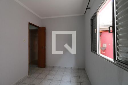 Casa da Frente - Quarto de casa para alugar com 2 quartos, 230m² em Vila Alto de Santo Andre, Santo André