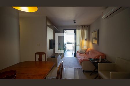 Sala de apartamento à venda com 3 quartos, 94m² em Recreio dos Bandeirantes, Rio de Janeiro