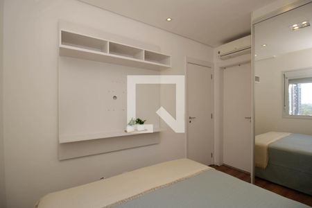 Suíte  de apartamento para alugar com 2 quartos, 66m² em Pinheiros, São Paulo