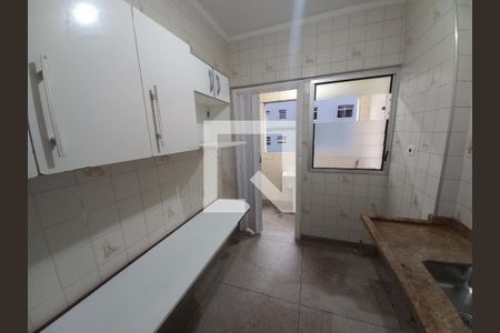 Cozinha de apartamento para alugar com 1 quarto, 69m² em Centro, São Vicente