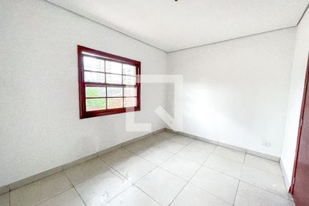 Quarto 1 de casa para alugar com 2 quartos, 100m² em Pinheiros, São Paulo