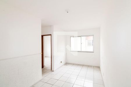 Sala de apartamento para alugar com 2 quartos, 50m² em Paciência, Rio de Janeiro