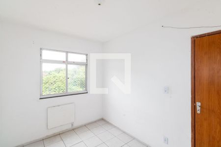 Quarto 1 de apartamento para alugar com 2 quartos, 50m² em Paciência, Rio de Janeiro