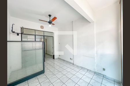 Sala/Quarto de apartamento para alugar com 1 quarto, 25m² em Centro, Rio de Janeiro