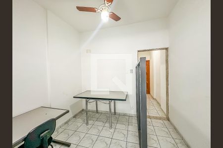 Sala/Quarto de apartamento para alugar com 1 quarto, 25m² em Centro, Rio de Janeiro