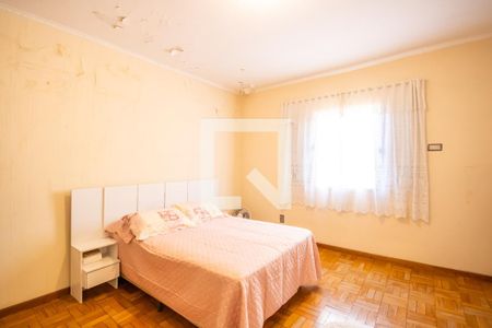 Casa à venda com 224m², 3 quartos e 3 vagas Casa à venda com 224m², 3 quartos e 3 vagasQuarto 2