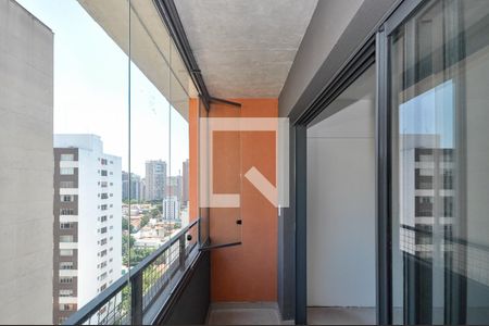 Varanda de kitnet/studio à venda com 1 quarto, 26m² em Perdizes, São Paulo