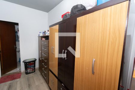 Closet da suíte de casa à venda com 5 quartos, 360m² em Canadá, Contagem