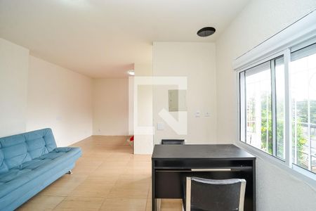 Sala de apartamento para alugar com 1 quarto, 33m² em Vila Jardim, Porto Alegre