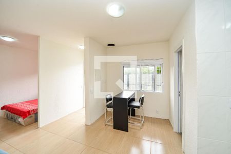 Sala de apartamento para alugar com 1 quarto, 33m² em Vila Jardim, Porto Alegre