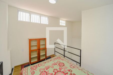 Mezanino/Dormitório de apartamento para alugar com 1 quarto, 33m² em Vila Jardim, Porto Alegre