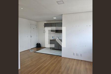 Sala de apartamento para alugar com 1 quarto, 32m² em Jardim Teresa, São Paulo