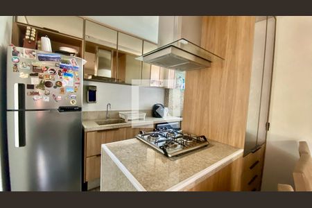 Cozinha de apartamento à venda com 2 quartos, 62m² em Nova Granada, Belo Horizonte