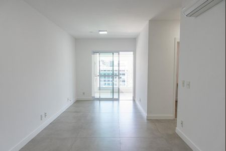 Sala de apartamento para alugar com 2 quartos, 70m² em Liberdade, São Paulo