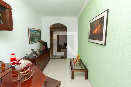 Sala de casa à venda com 3 quartos, 254m² em Fonte Grande, Contagem