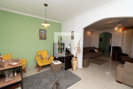 Sala de casa à venda com 3 quartos, 254m² em Fonte Grande, Contagem