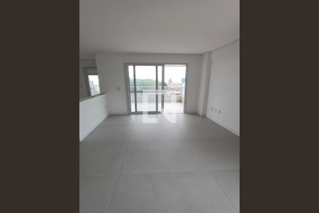 Sala de apartamento para alugar com 2 quartos, 79m² em Barreiros, São José