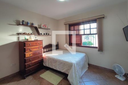 Casa à venda com 260m², 2 quartos e 4 vagas Casa à venda com 260m², 2 quartos e 4 vagasQuarto 2