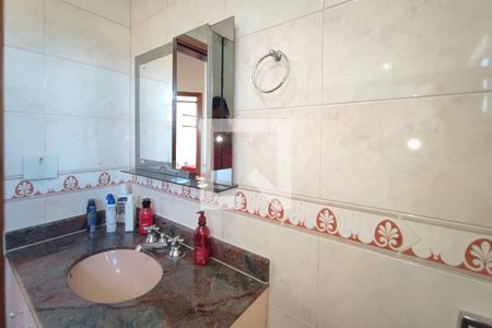 Casa à venda com 260m², 2 quartos e 4 vagas Casa à venda com 260m², 2 quartos e 4 vagasBanheiro Social