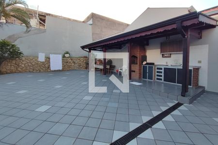 Casa à venda com 260m², 2 quartos e 4 vagas Casa à venda com 260m², 2 quartos e 4 vagasÁrea gourmet