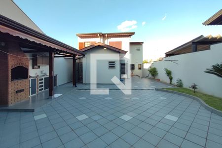 Casa à venda com 260m², 2 quartos e 4 vagas Casa à venda com 260m², 2 quartos e 4 vagasÁrea gourmet