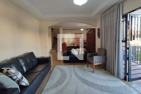 Sala de Estar de casa à venda com 2 quartos, 260m² em Jardim Nova Europa, Campinas