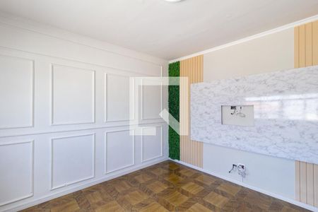 Sala de casa para alugar com 3 quartos, 240m² em Km 18, Osasco