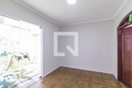 Sala de casa para alugar com 3 quartos, 240m² em Km 18, Osasco