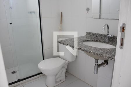 Banheiro de apartamento para alugar com 2 quartos, 54m² em Brás, São Paulo