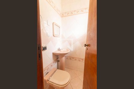 Lavabo de casa para alugar com 2 quartos, 89m² em Cajuru, Curitiba