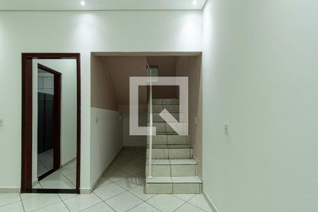 Casa para alugar com 4 quartos, 215m² em Jardim Wanel Ville V, Sorocaba