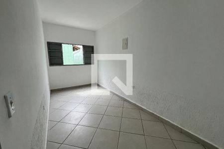 Quarto 2 de casa para alugar com 2 quartos, 65m² em Vila Amorim, Suzano