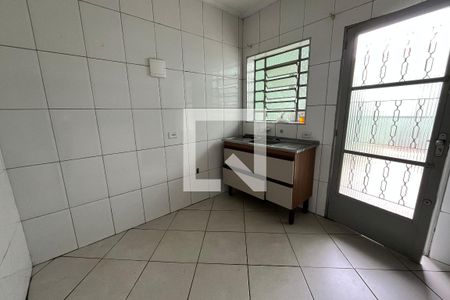 Cozinha de casa para alugar com 2 quartos, 65m² em Vila Amorim, Suzano