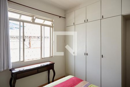 Apartamento à venda com 3 quartos, 136m² em Carmo, Belo Horizonte