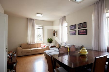 Apartamento à venda com 3 quartos, 136m² em Carmo, Belo Horizonte