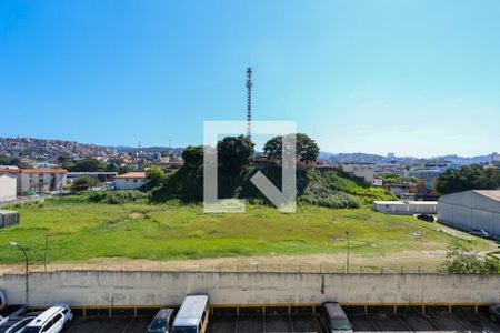 Vista da sala de apartamento para alugar com 2 quartos, 60m² em Vila Nova Cachoeirinha, São Paulo