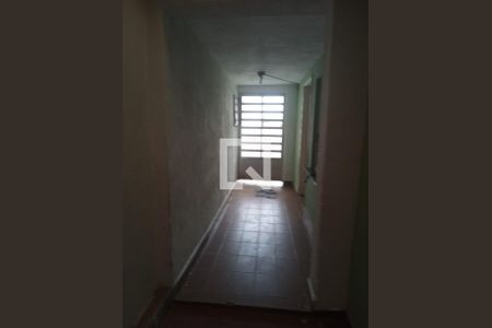 Corredor  de casa para alugar com 2 quartos, 148m² em Taboão, Diadema