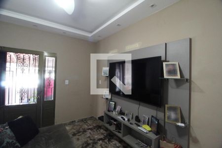 Sala de casa para alugar com 3 quartos, 270m² em Tibery, Uberlândia