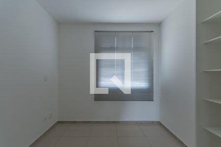 Quarto 1 de apartamento para alugar com 4 quartos, 179m² em Minaslandia, Belo Horizonte